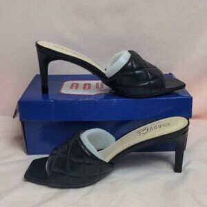 Rouge Helium Always 22 Black Quilted Square Toe Faux Leather Kitten Heels 9